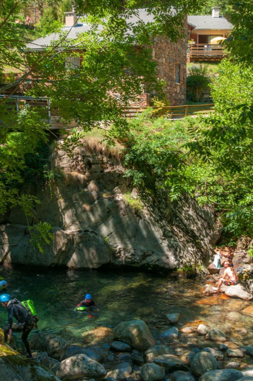 Village Vacances De Marc Auzat Ngoại thất bức ảnh